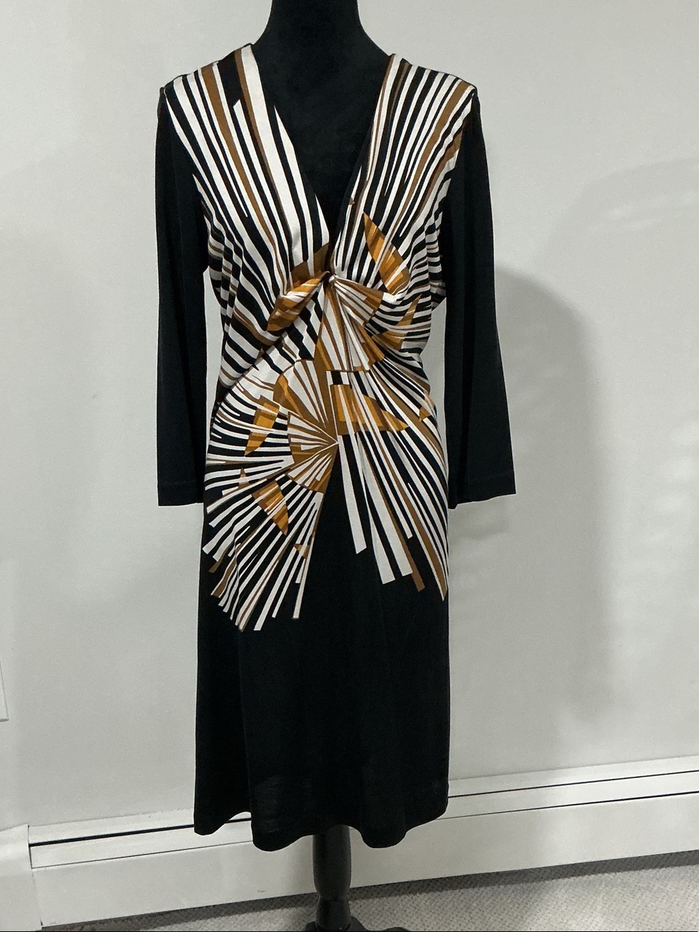 Diane Von Furstenberg Vintage Black, White & Gold Twist-Front Long Sleeve Dress